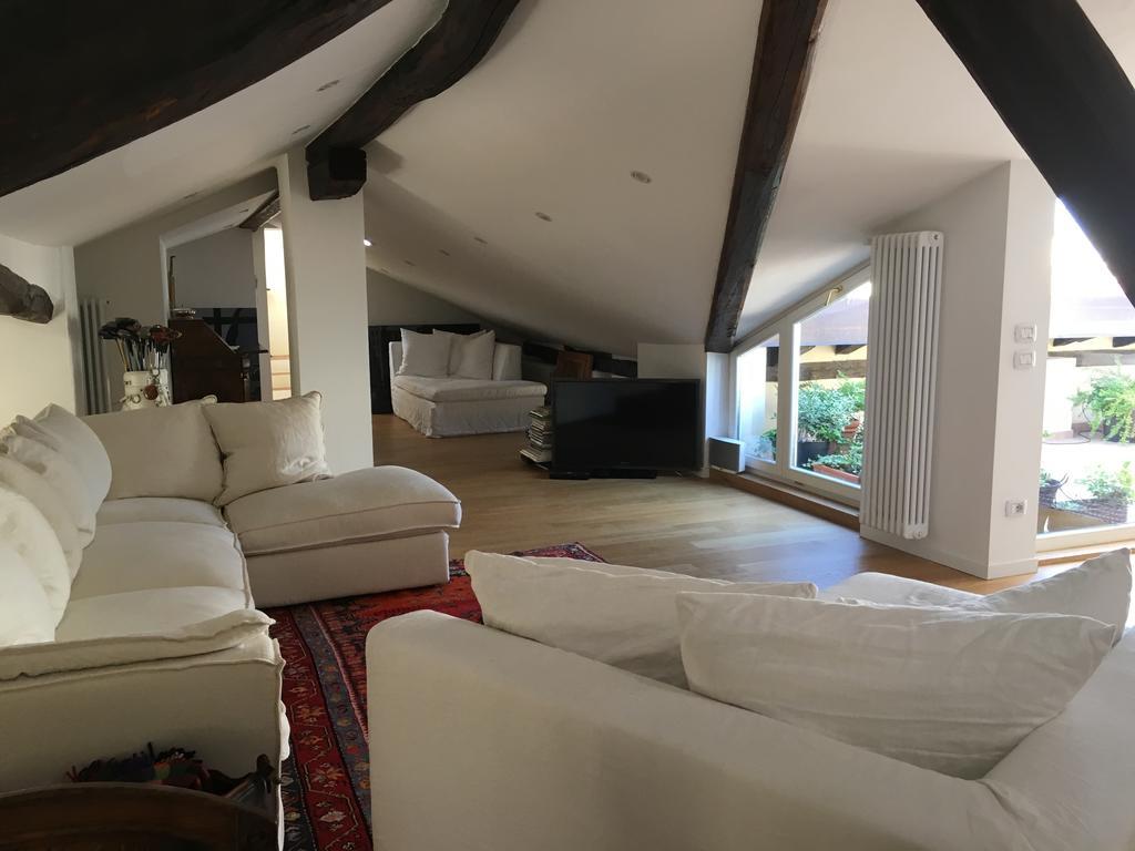 Antica Casa Zucchini B&B Bologna Exteriör bild
